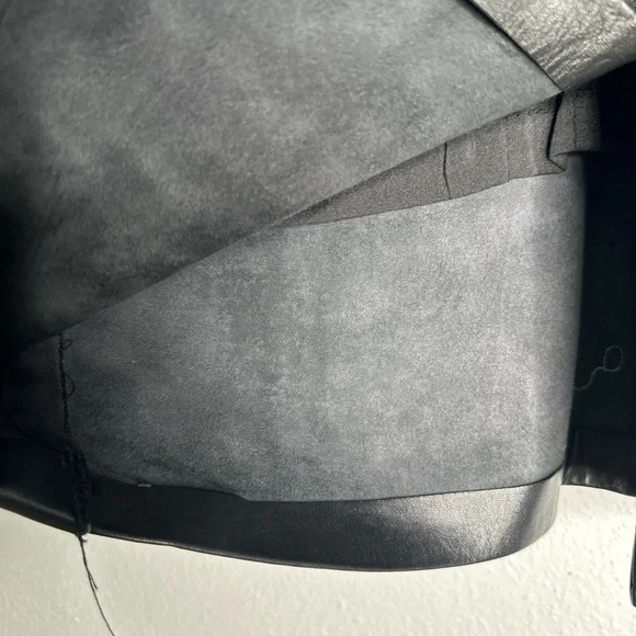 Chic Black genuine Leather Pencil Skirt size M/L Great condition - Picture 5 of 9